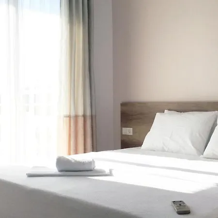 كايزن غيت فندق